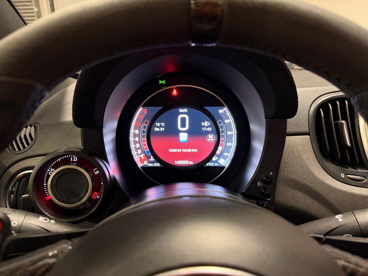 Abarth 595 C 595C 1.4 t-jet Competizione 180cv MTA