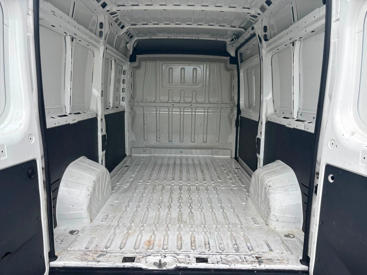 Citroen Jumper 35 2.2 BlueHDi PM-TM Furgone SPOTICAR
