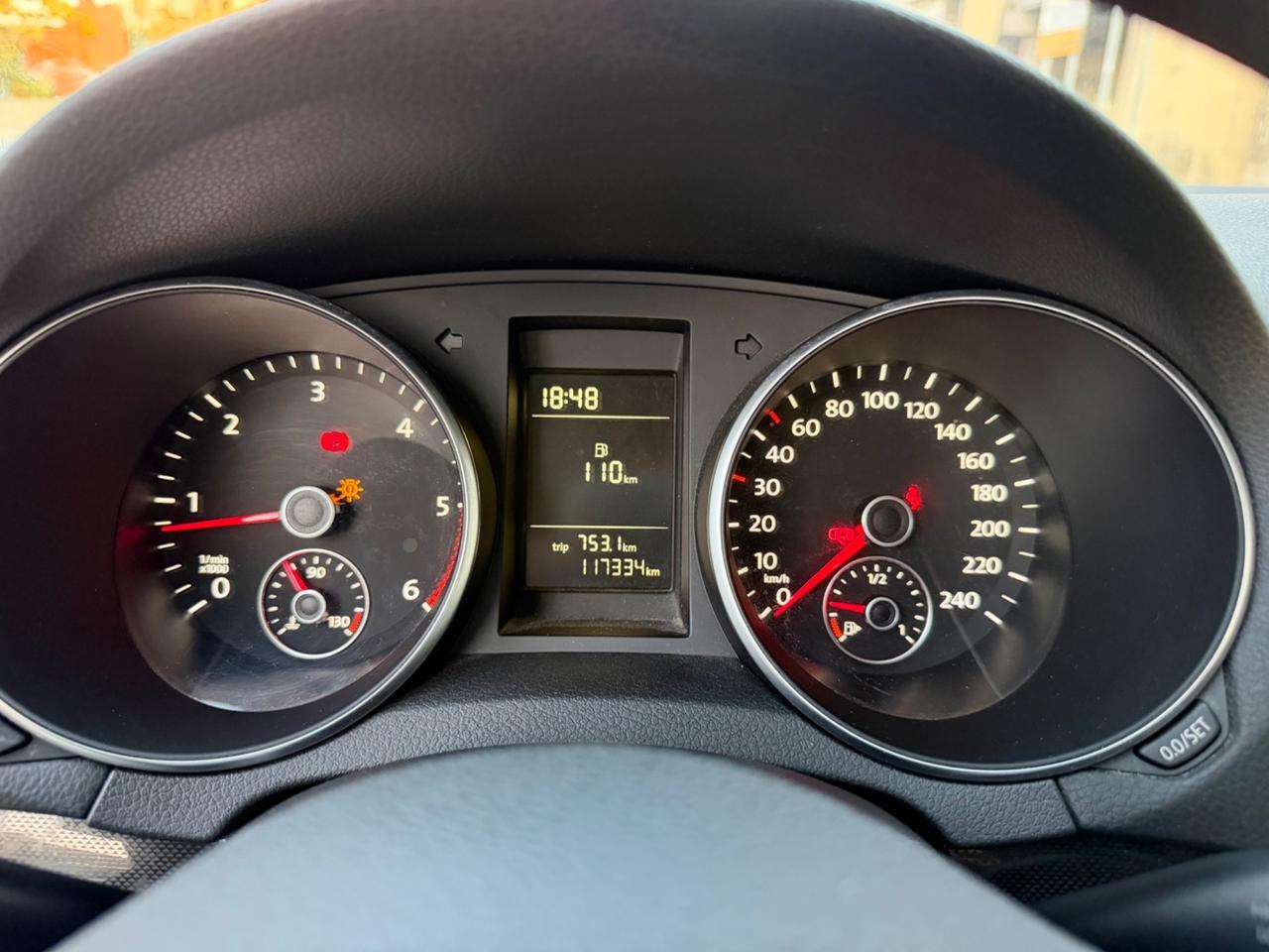 Volkswagen Golf 1.6 TDI 105 cv 2011 117.000 km