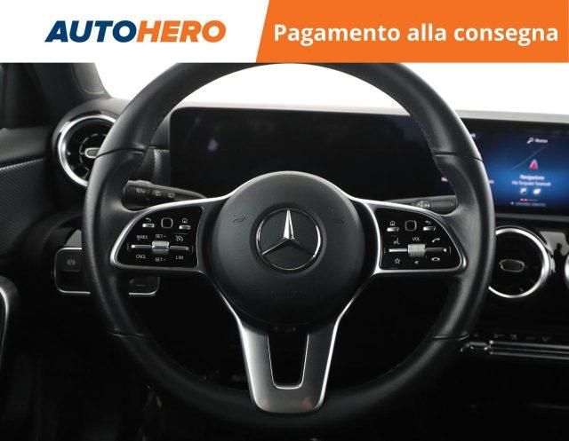 MERCEDES-BENZ A 180 d Automatic Sport