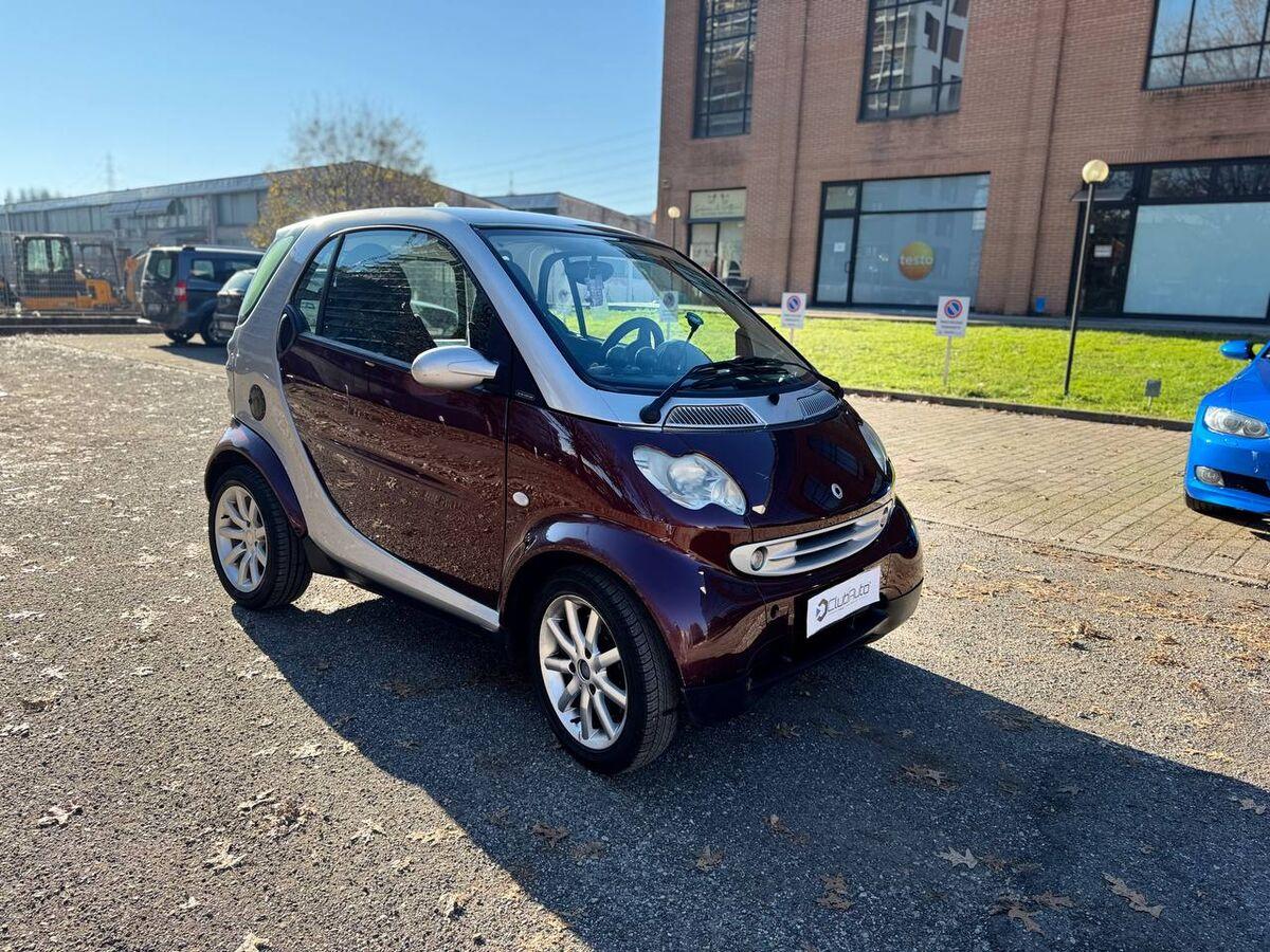 Smart fortwo 0.7 Smart Grandstyle 61cv