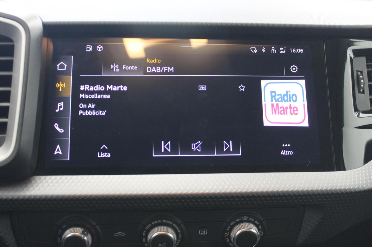 Audi A1 Sportback 30 1.0 Tfsi Ambiente 110 Cv. S-Tronic