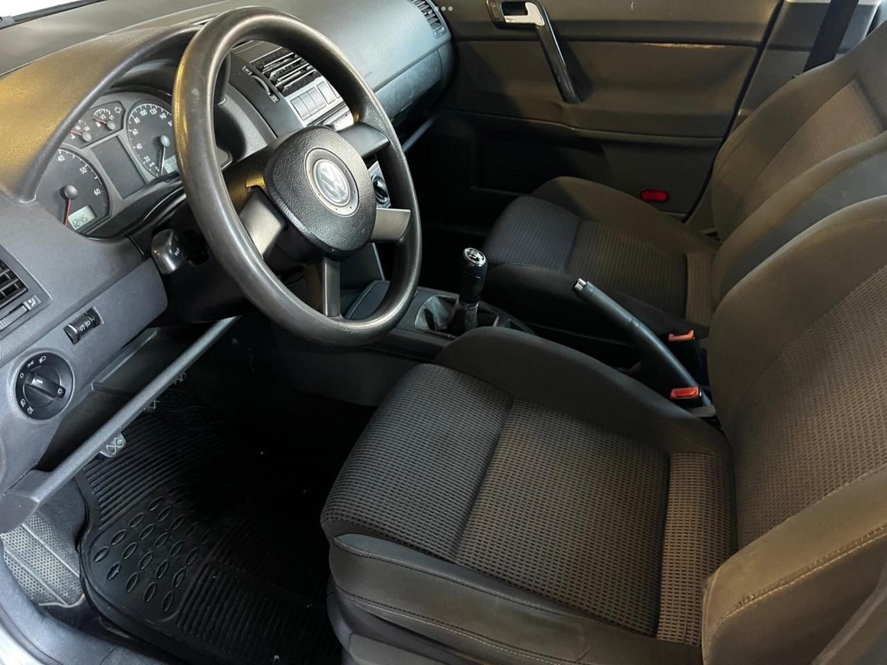 Volkswagen Polo 1.2/64CV 12V 5p. Trendline Ok Neopatentati