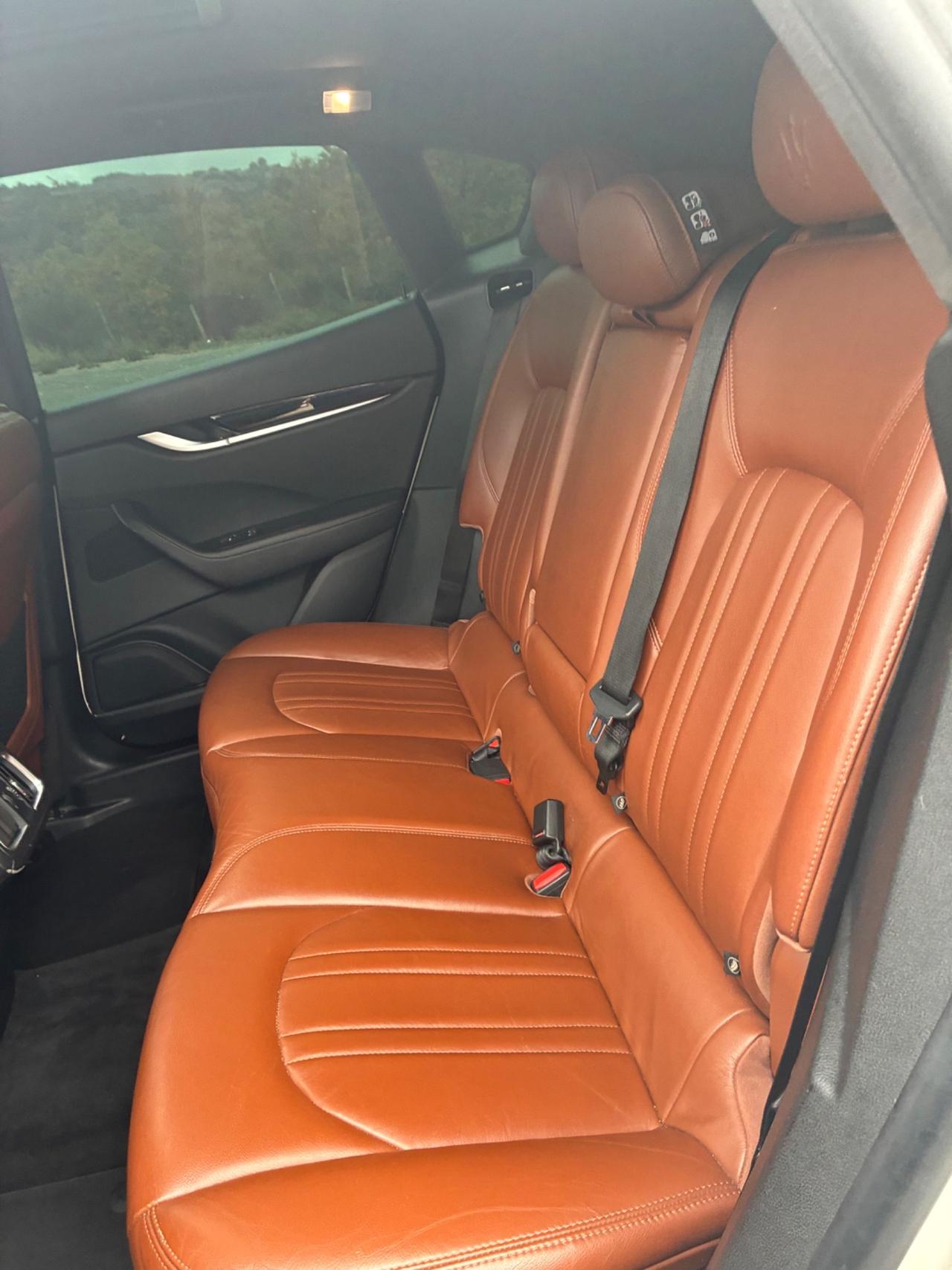 Maserati Levante V6 Diesel 275 CV AWD