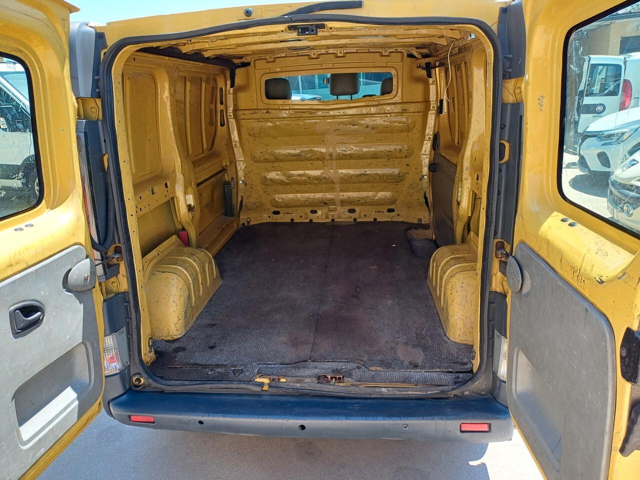 Renault Trafic T27 1.9 dCi/80 PC-TN Furg.Generiq