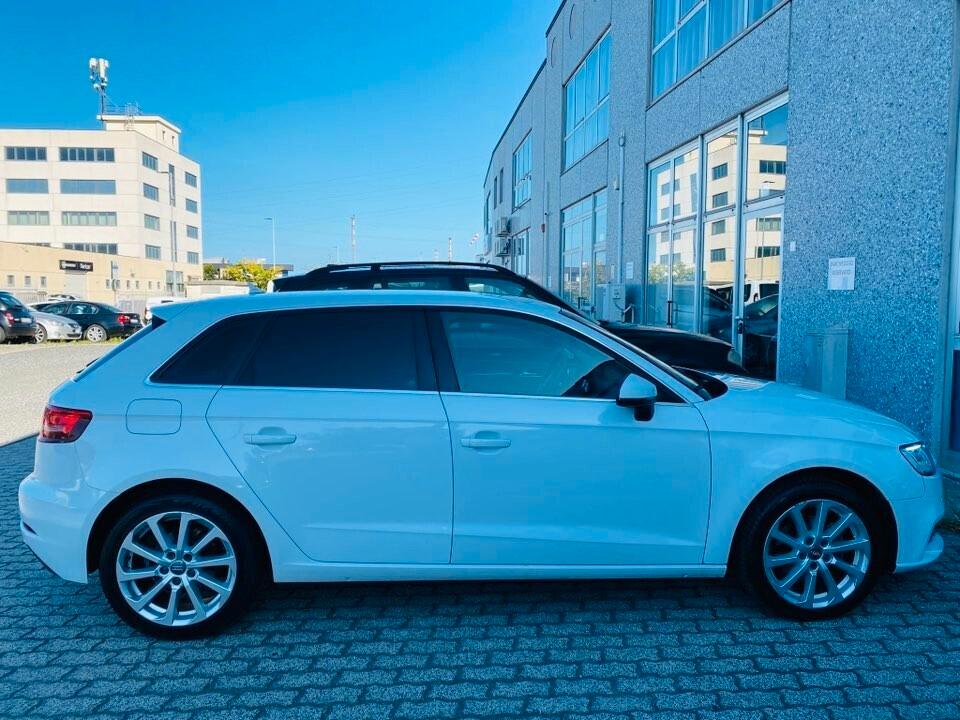 Audi A3 SPB 1.6 TDI CLEAN DIESEL QUATTRO EDITION