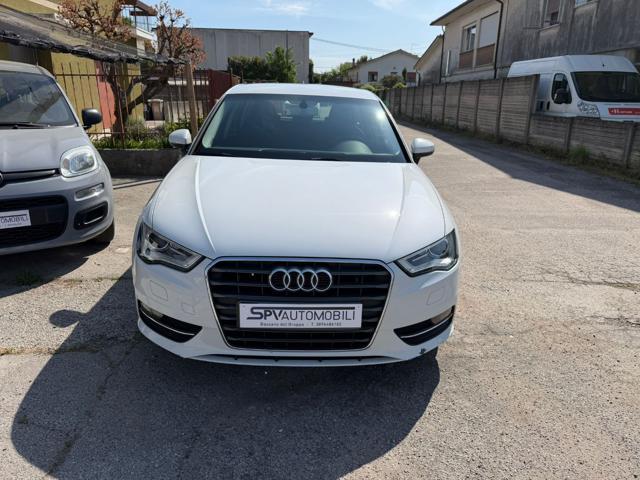 AUDI A3 1.6 TDI AUTOMATICA S TRONIC