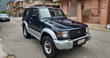 Mitsubishi Pajero 2.8 TDI Metal-top S.S. GLS Exec.