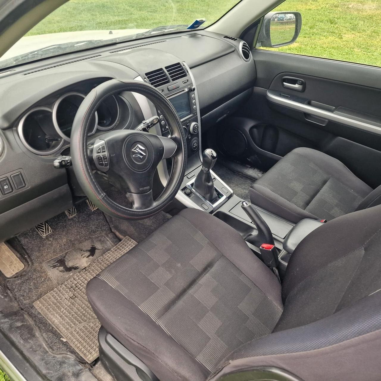 Suzuki Grand Vitara 1.9 DDiS 3p. CARRELLO COMPRESO NEL PREZZO