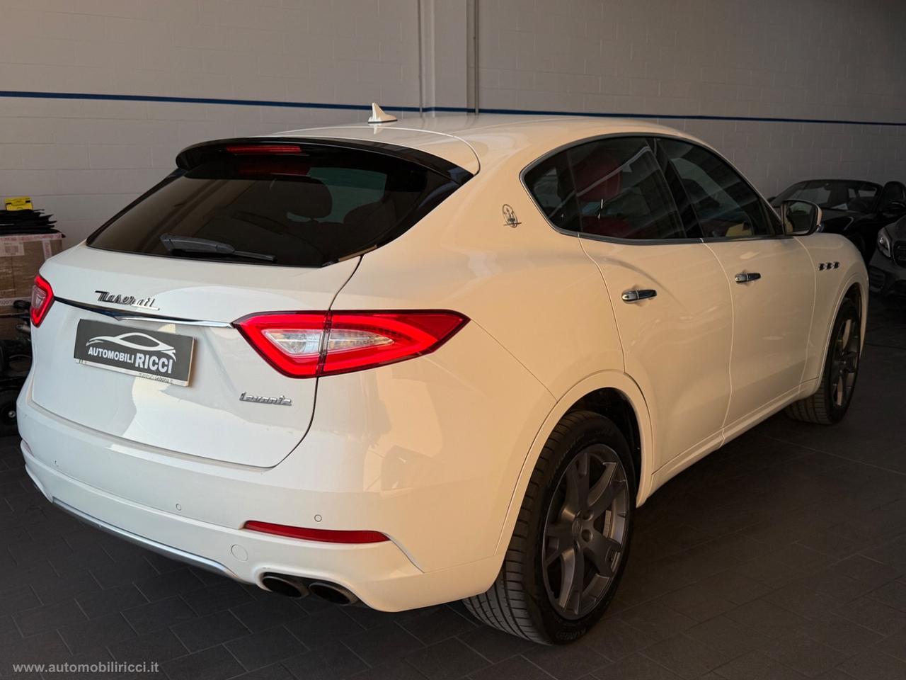 MASERATI Levante V6 430 CV AWD S ERMENEGILDO ZEGNA