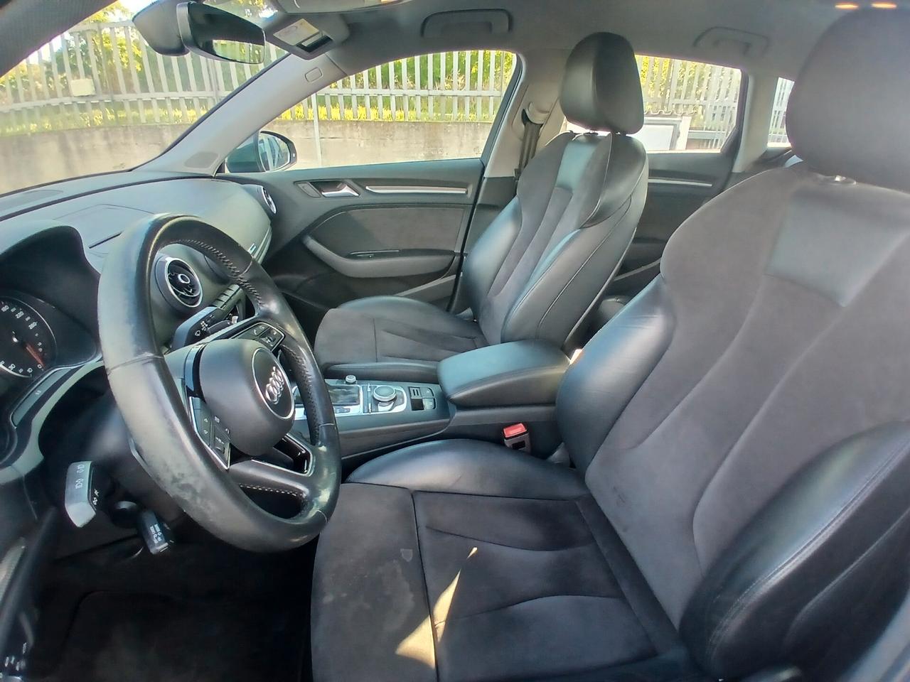 Audi A3 SPB 30 TDI S tronic Business