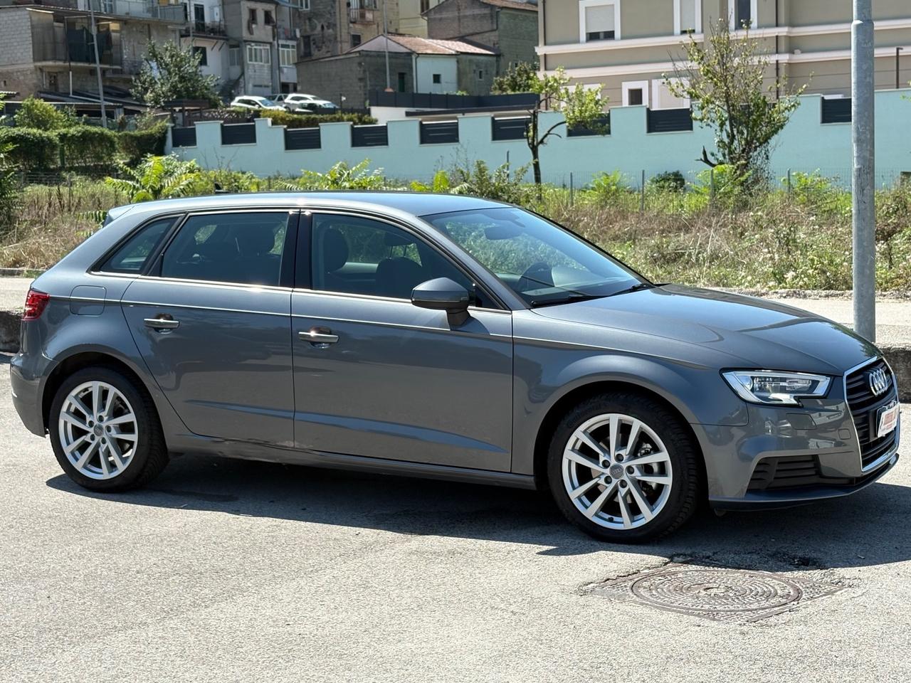 Audi A3 SPORTBACK 1.6TDI 115 CV SPORT FULL LED/NAV