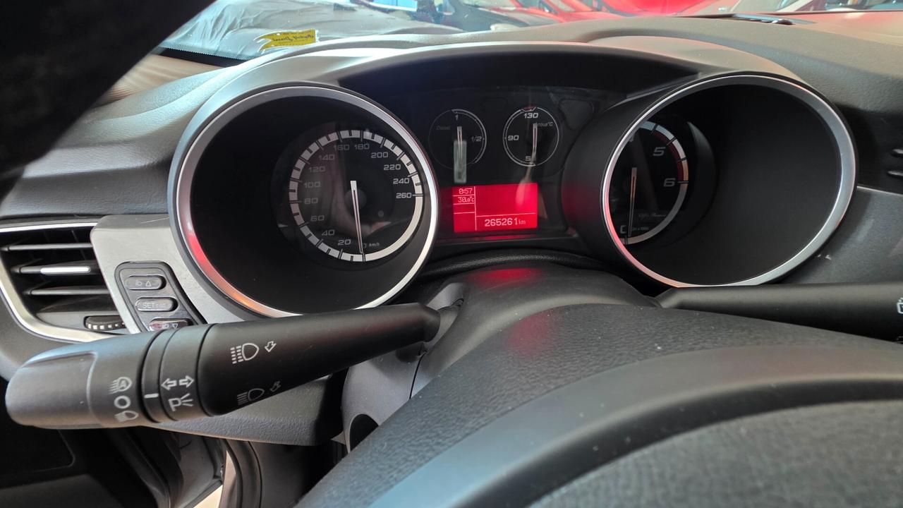 Alfa Romeo Giulietta 1.6 JTDm-2 105 CV Exclusive