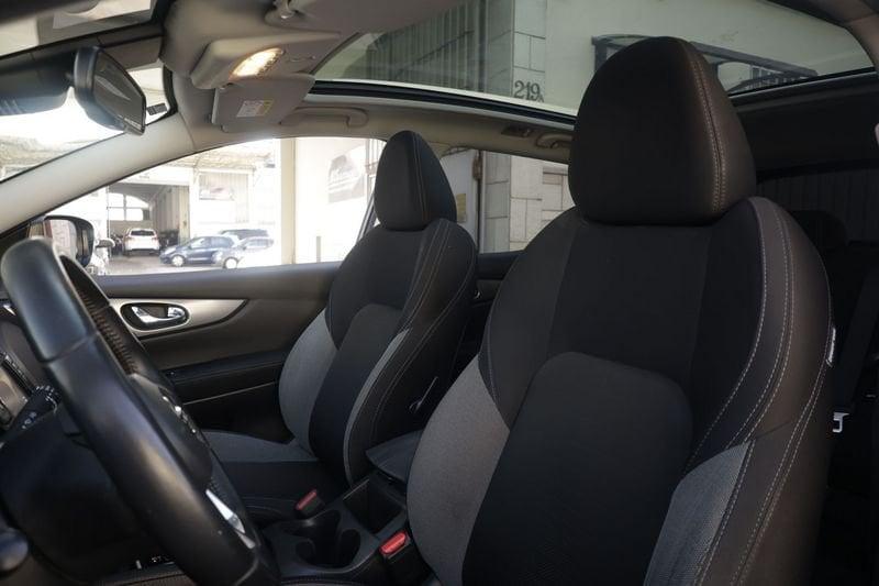 Nissan Qashqai Nissan Qashqai 1.6 dCi 130 2WD N-Connecta TETTO NAVI Unicoproprietario