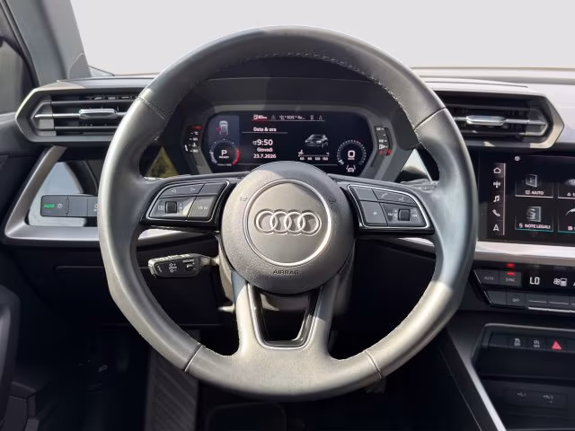 AUDI A3 A3 SPB 30 TDI S tronic Business