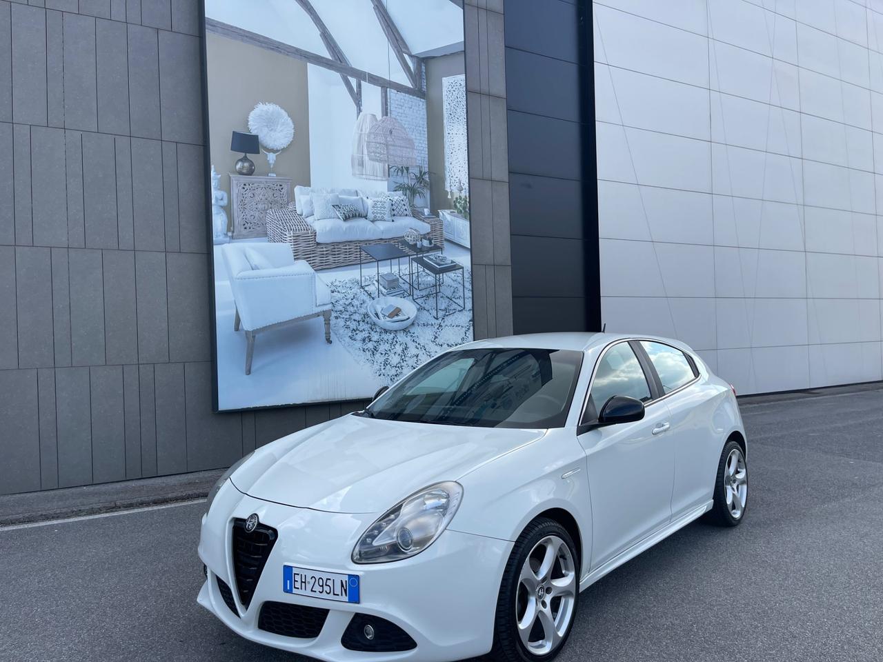 Alfa Romeo Giulietta 1.6 JTDm-2 105 CV Progression