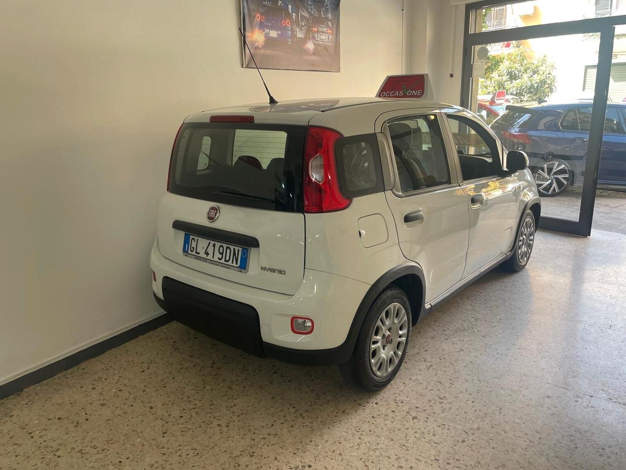 Fiat Panda 1.0 FireFly S&S Hybrid Red