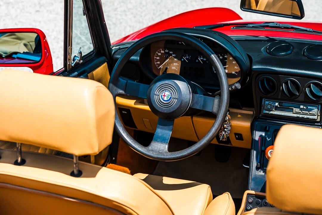 Alfa Romeo Spider 1.6