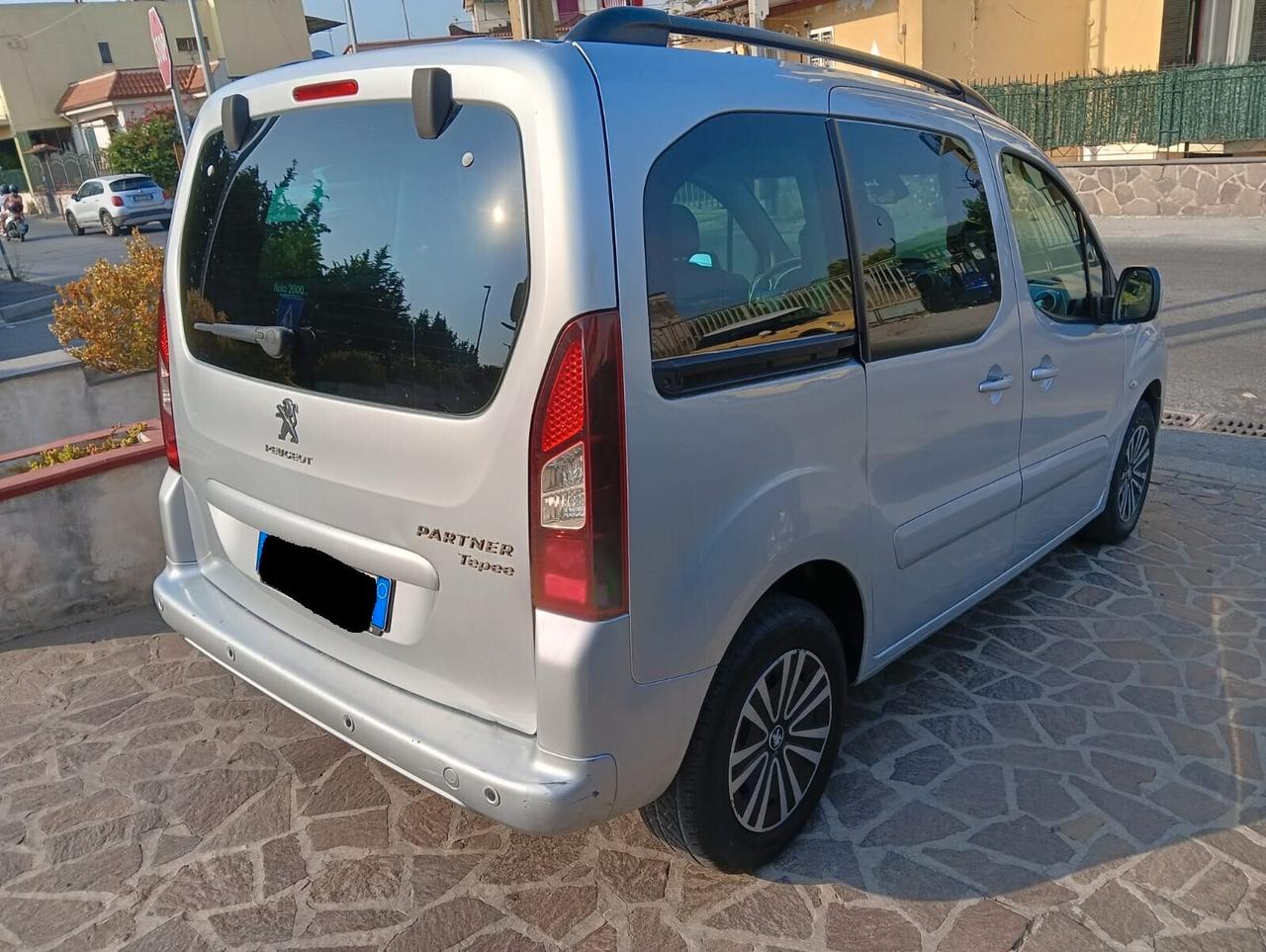 Peugeot Partner Tepee BlueHDi 120 S&S Active