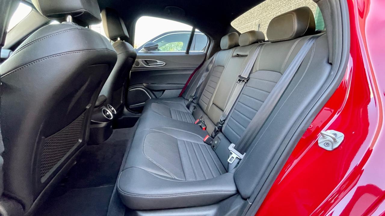 ALFA ROMEO GIULIA 2.2 EXECUTIVE TURBODIESEL 190CV - FULL LED, RETROCAMERA, CAR PLAY