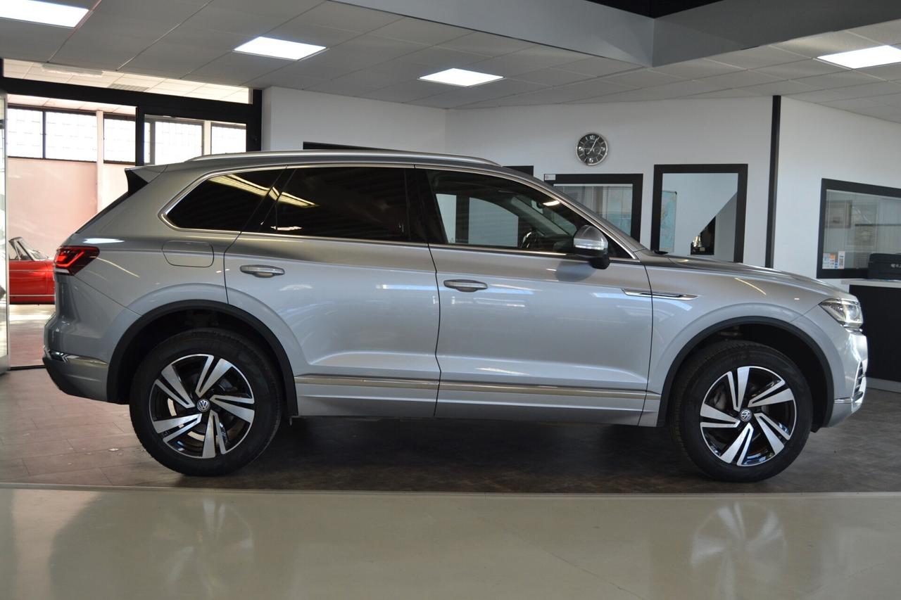 Volkswagen Touareg 3.0 TDI V6 231CV/4x4/NosuperBollo