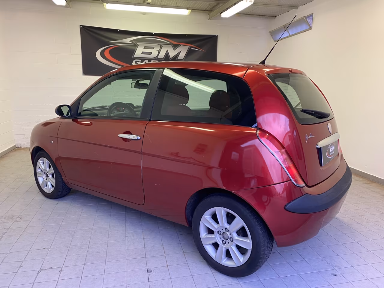 Lancia Ypsilon 1.2 16V Oro
