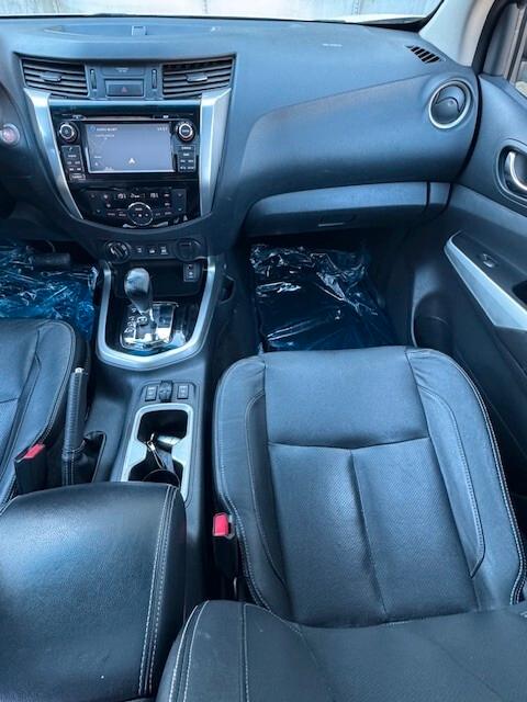 Nissan Navara 2.3 dCi 190 CV 4WD Double Cab