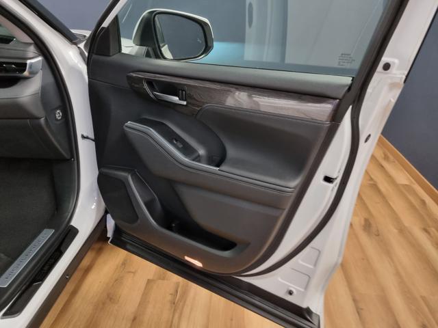 TOYOTA Highlander AWD-I LOUNGE 7 POSTI