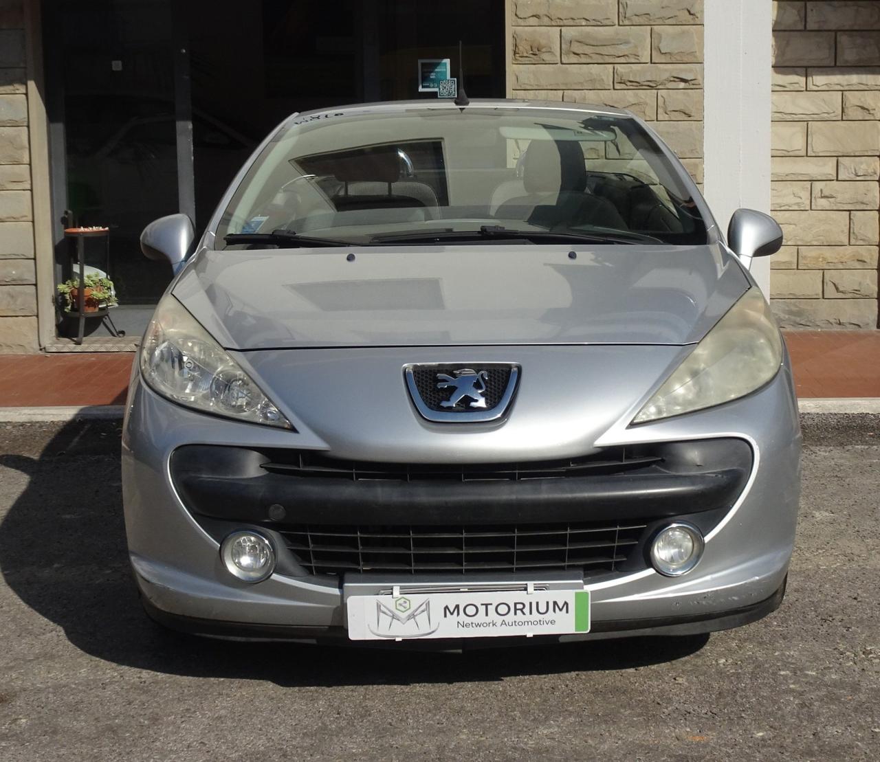 Peugeot 207 1.6 HDI 110CV TEKNO