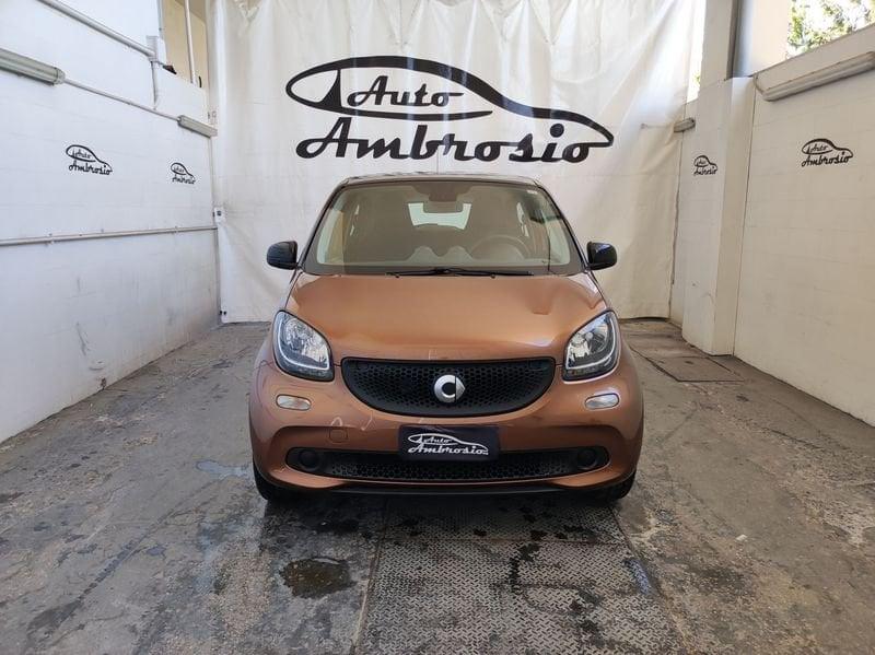 smart forfour forfour 70 1.0 Passion DA 99,00 AL MESE