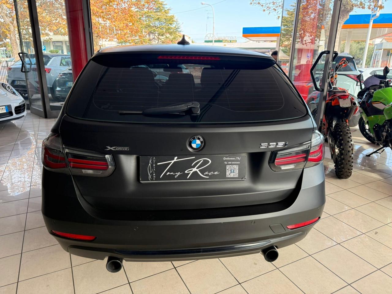 Bmw 335i xDrive Luxury