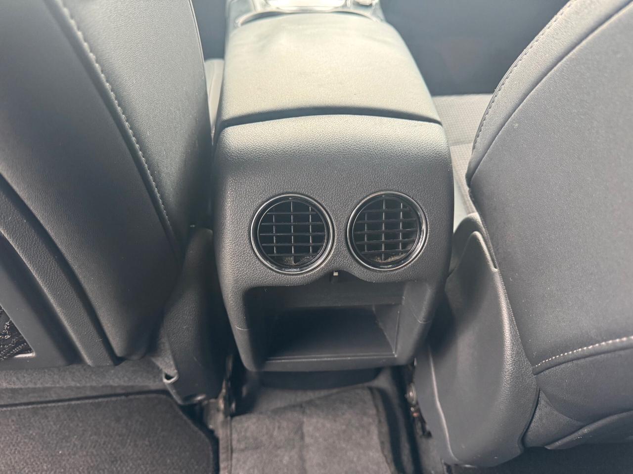 Peugeot 3008 1.6cc BlueHDi 120cv S&S Allure