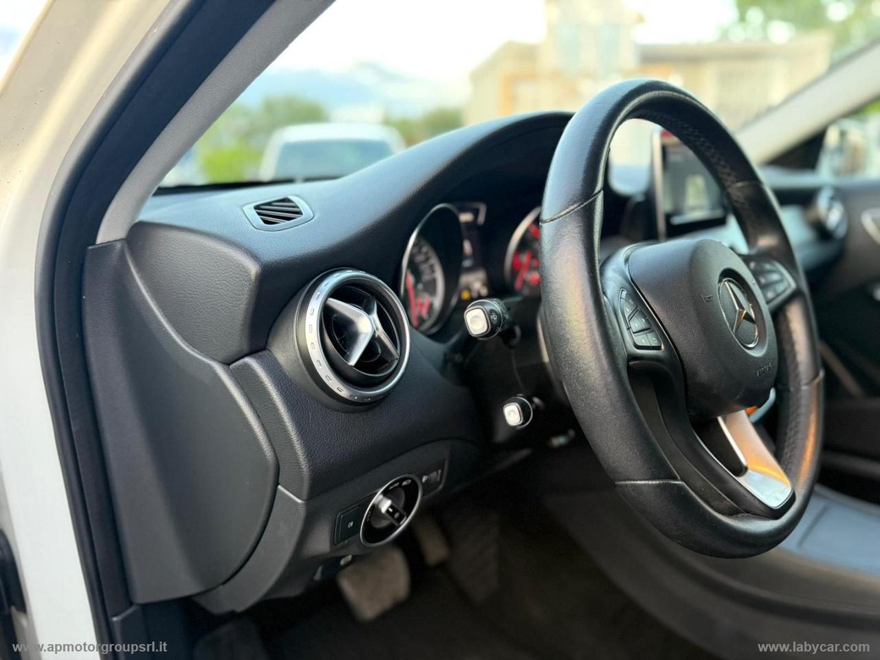 MERCEDES-BENZ GLA 180 d Automatic Executive