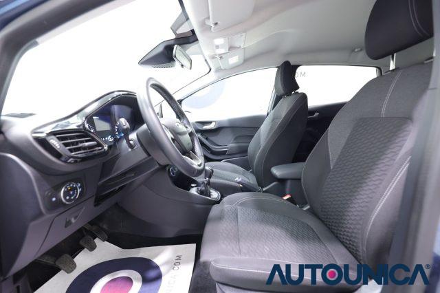 FORD Fiesta 1.1 75 CV 5 PORTE TITANIUM NEOPATENTATI FARI LED