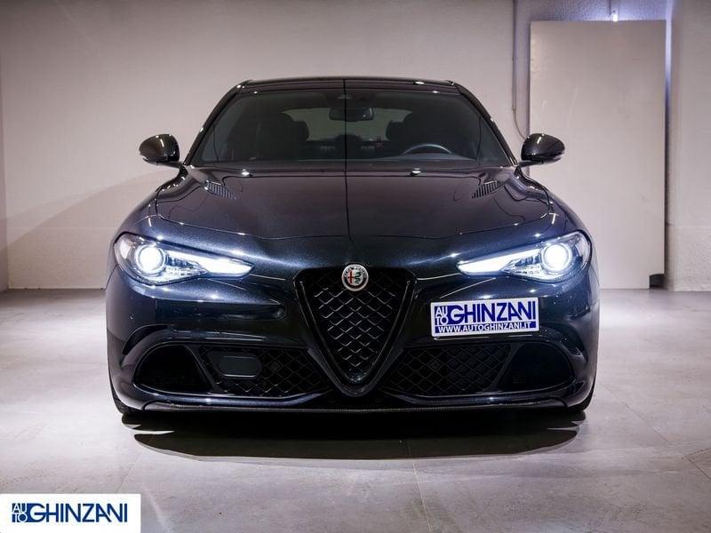 Alfa Romeo Giulia 2.9 T V6 AT8 Quadrifoglio serie 2 Pack Carbon
