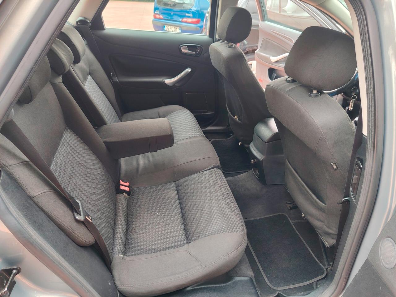 Ford Mondeo 1.8 TDCi 125 CV Statio Wagon Ghia