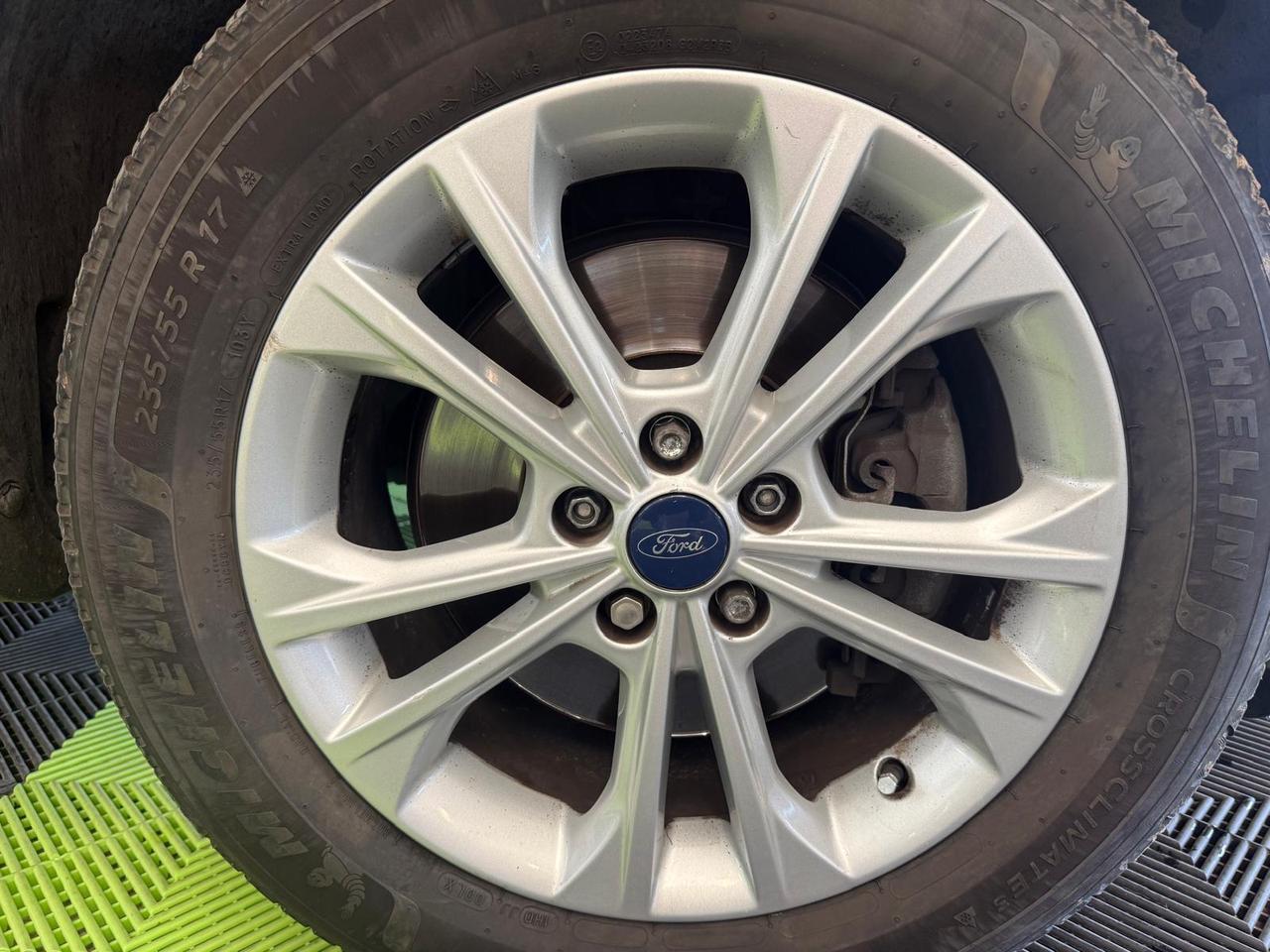 Ford Kuga 2.0 TDCi Titanium 4WD S&S 150cv Powershift