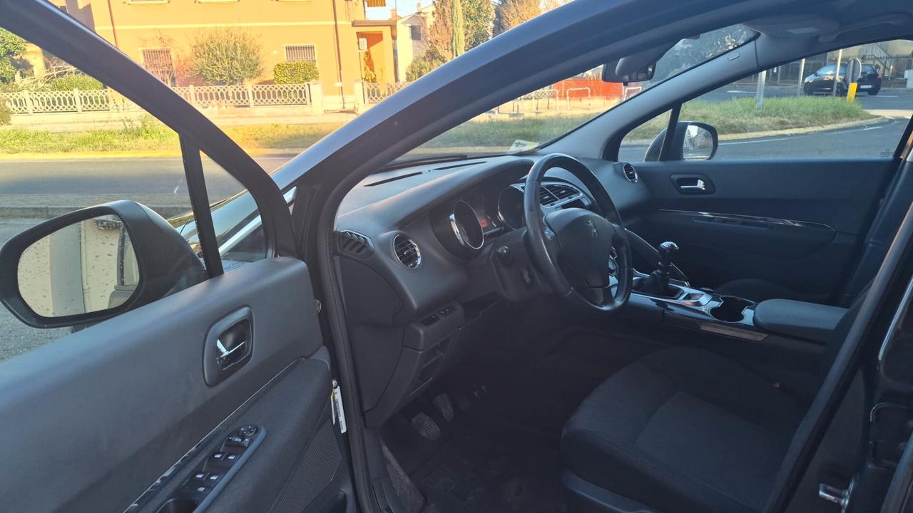 Peugeot 3008 1.6 HDi GARANZIA 12 MESI