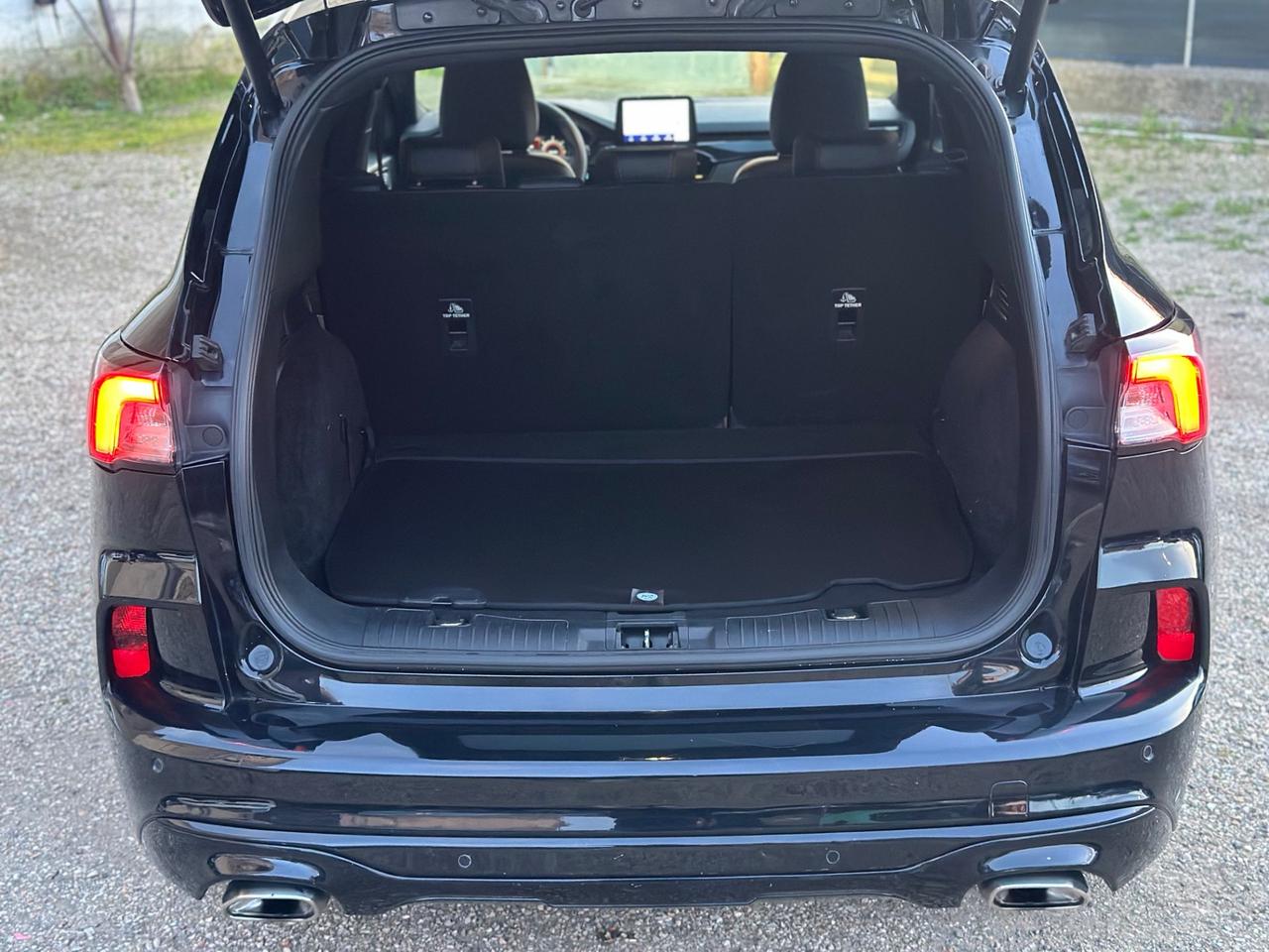 Ford Kuga 1.5 TDCI 120CV 2WD ST-Line X