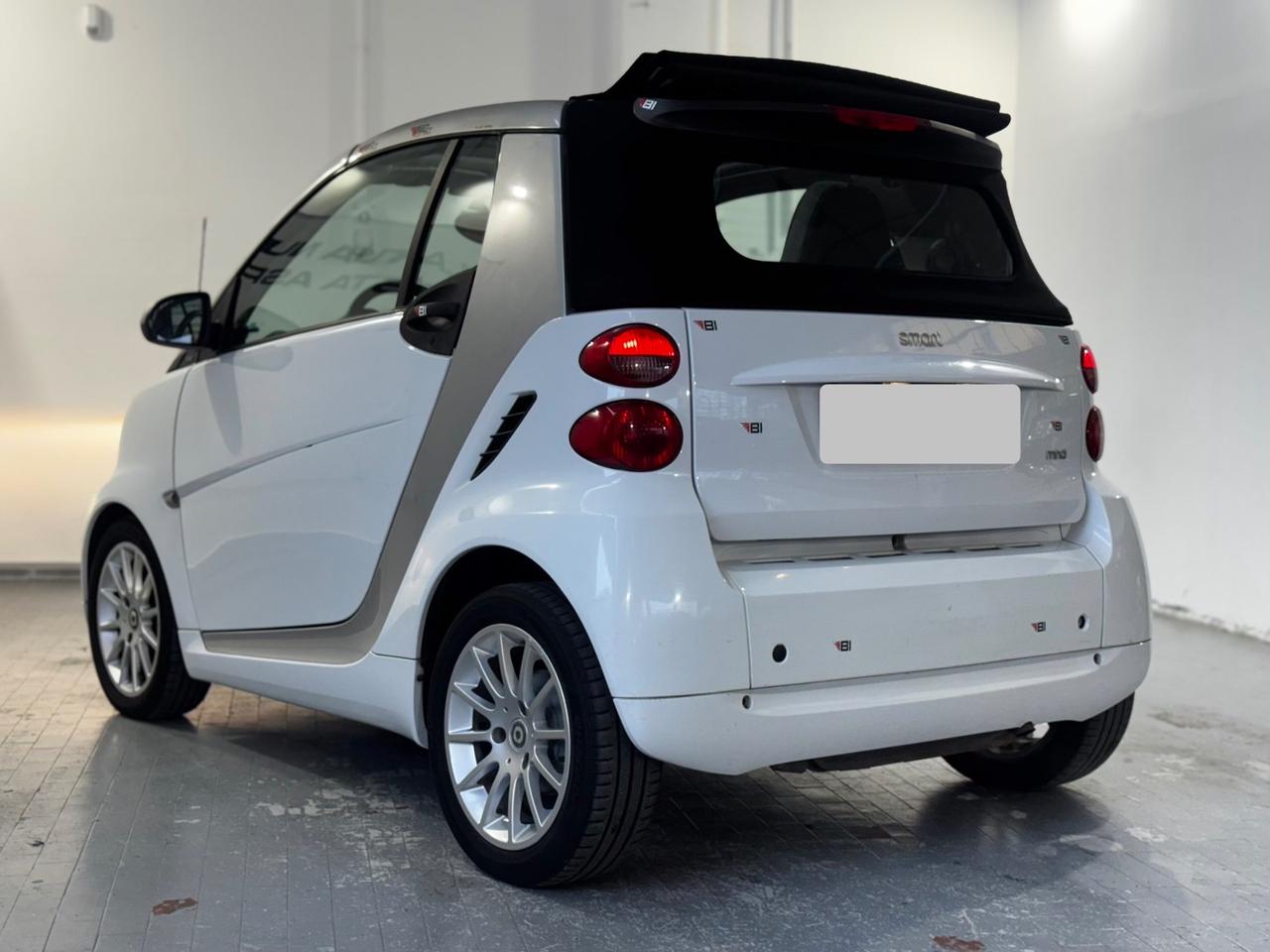 Smart ForTwo 1000 62 kW cabrio passion