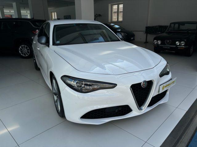 ALFA ROMEO Giulia 2.2 Turbodiesel 180 CV Super TUA DA ?199,00 MENSIL