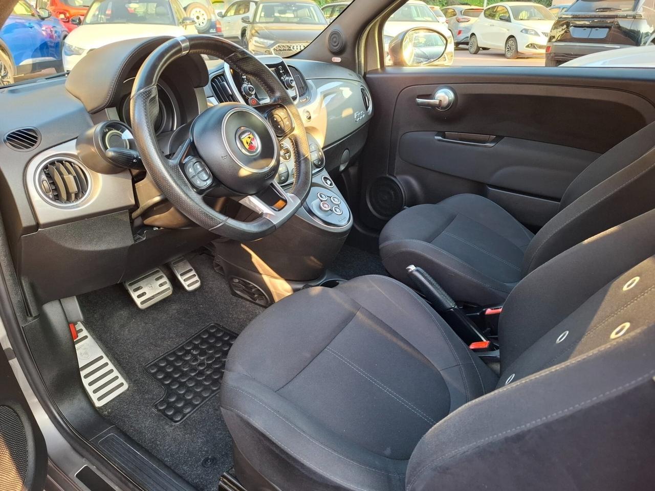 Abarth 595 C 1.4 Turbo T-Jet 145 CV