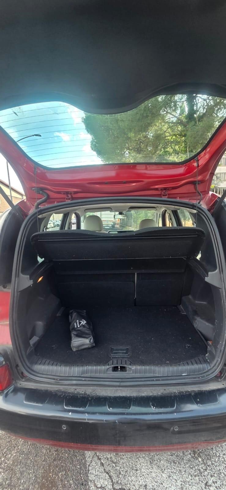 Citroen C4 Picasso 1.6 HDi 90cv SOLO EXPORT