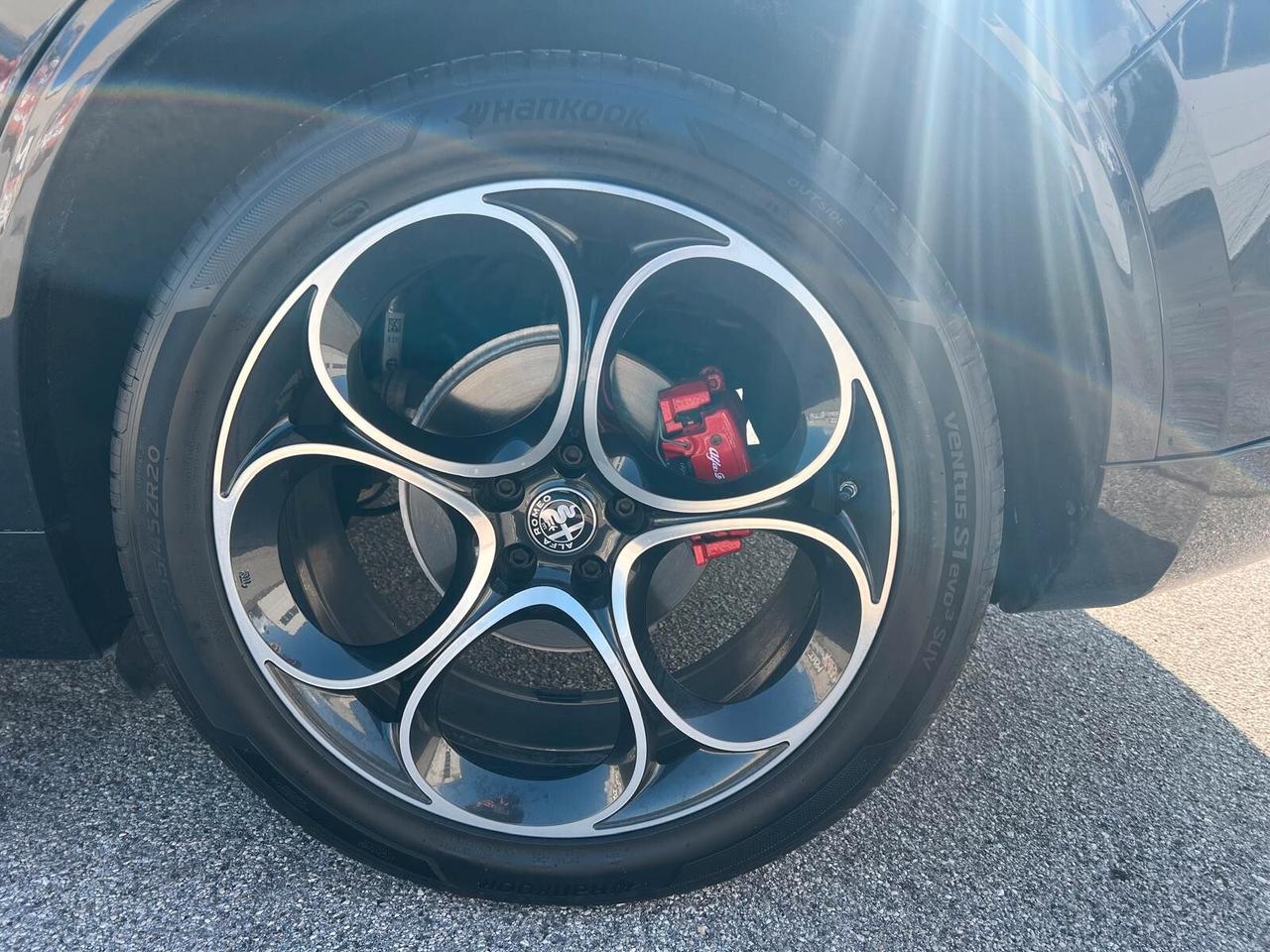 Alfa Romeo Stelvio 2.2 Turbodiesel 210 CV AT8 Q4 Veloce Tì