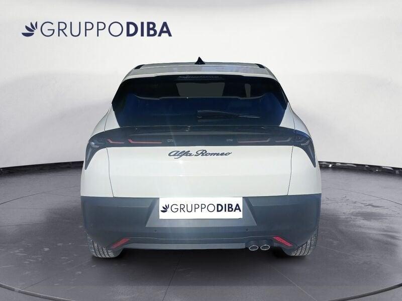 Alfa Romeo Junior 1.2 ibrida 145cv edct6