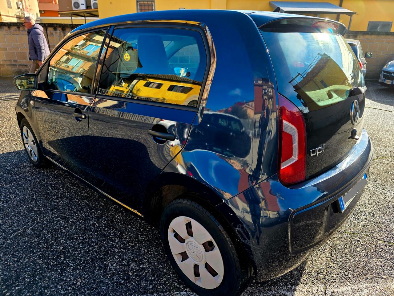 Volkswagen up! 1.0 5p. take