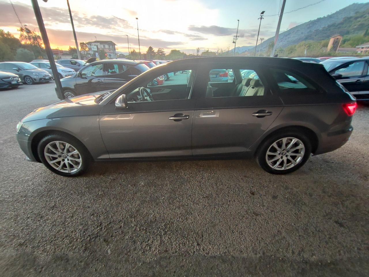 Audi A4 Avant 3.0 TDI quattro S tronic Sport