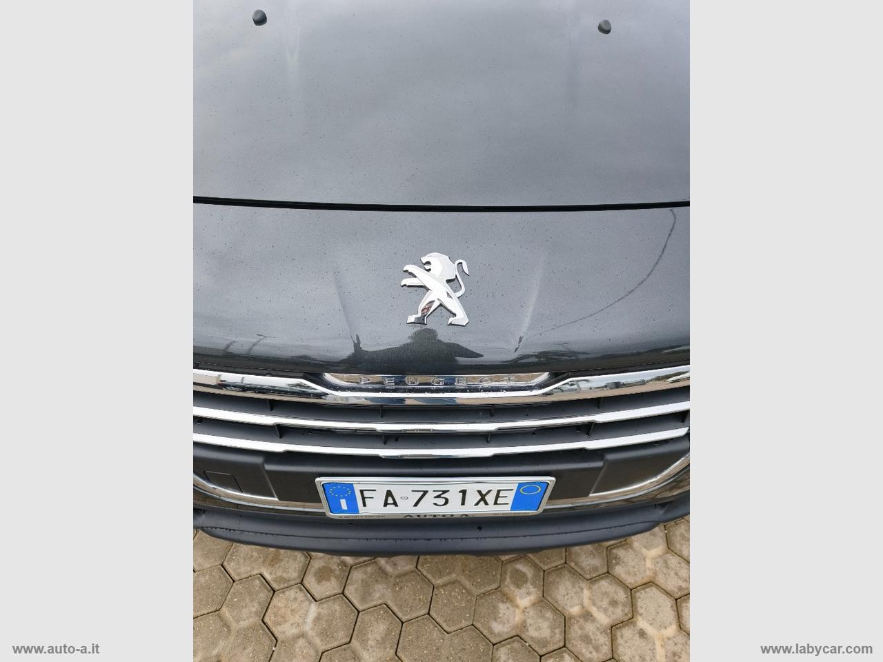 PEUGEOT 3008 BlueHDi 120 S&S Allure