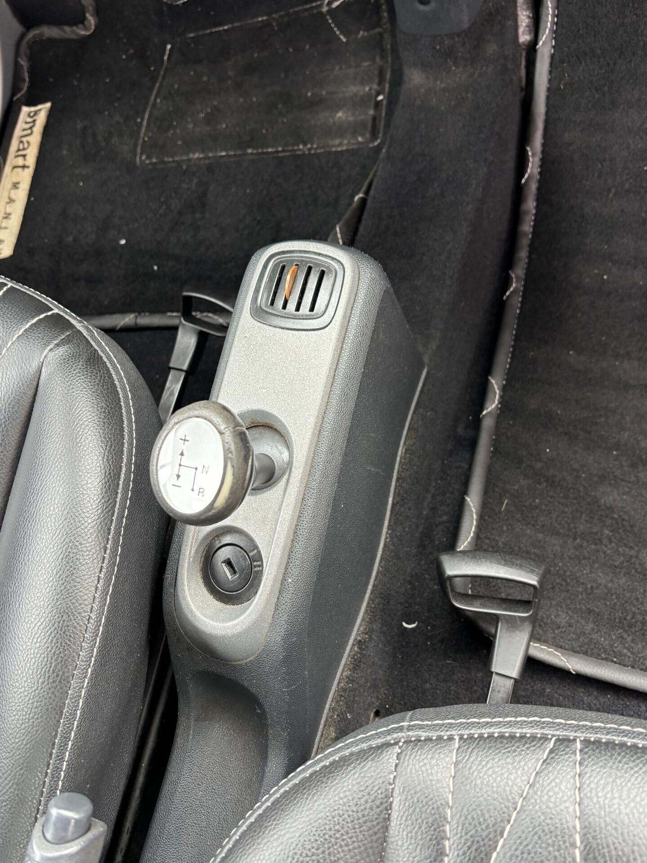 Smart ForTwo 1000 45 kW coupé pure