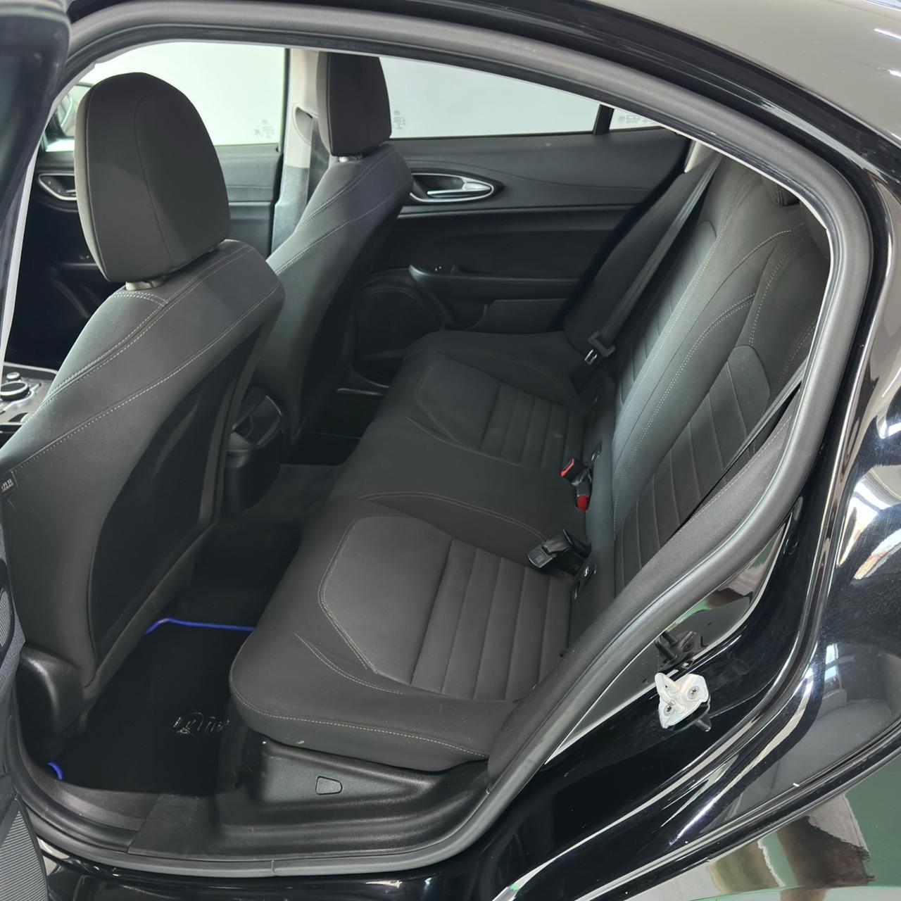 Alfa Romeo Giulia 2.2 Turbodiesel 150 CV AT8 Super